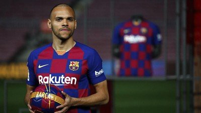 Squad Cuts for Registration Barcelona Takes Immediate Action